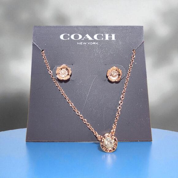 Coach New Open Circle Necklace and Tea Rose Stud Earrings Set - Picture 8 of 8